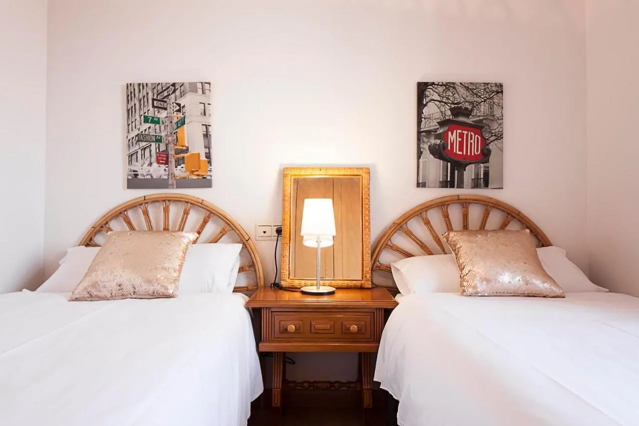 Malaga Center Flat Terrace & Parking Apartment