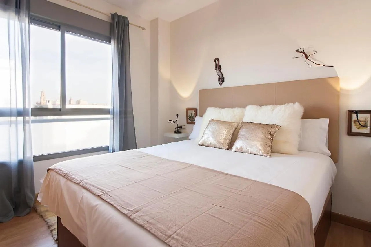 Malaga Center Flat Terrace & Parking Apartamento